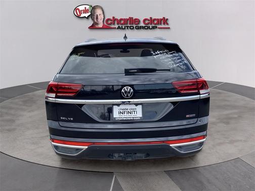 2022 Volkswagen Atlas Cross Sport 3.6L V6 SEL