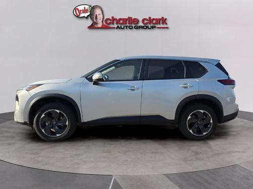 Brilliant Silver Metallic 2025 Nissan Rogue SV