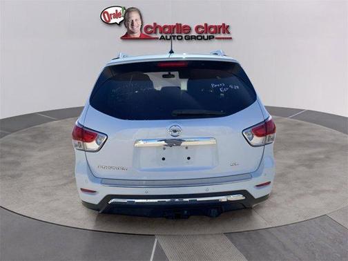 2014 Nissan Pathfinder SL