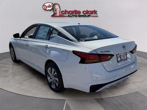 2025 Nissan Altima S