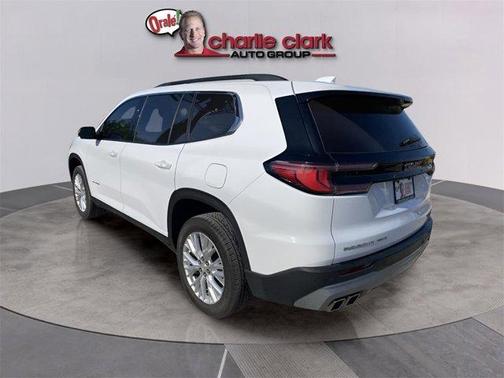 2024 GMC Acadia Elevation