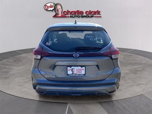2025 Nissan Kicks S