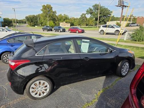 2016 Hyundai Elantra GT Base