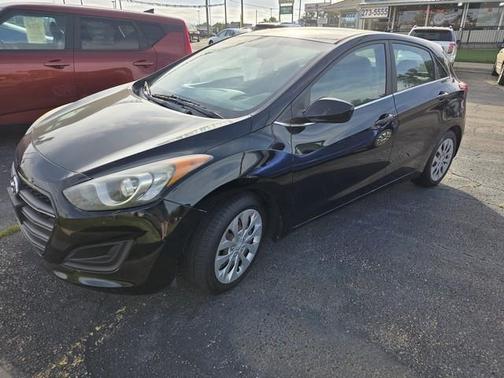 2016 Hyundai Elantra GT Base