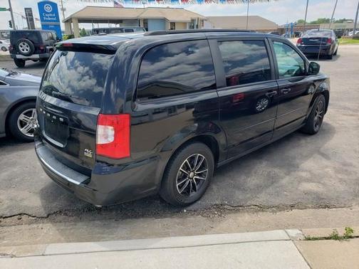 2016 Dodge Grand Caravan R/T