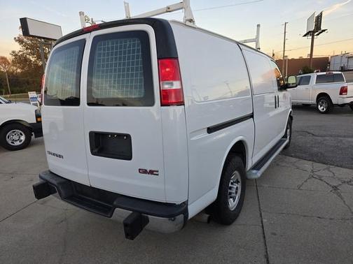 2020 GMC Savana 2500 Work Van
