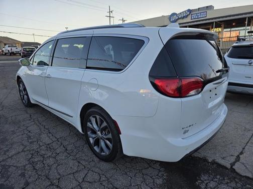2018 Chrysler Pacifica Limited