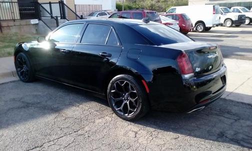 2019 Chrysler 300 S
