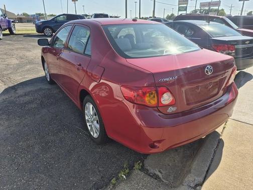 2010 Toyota Corolla LE