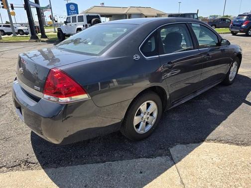 Dark Gray 2009 Chevrolet Impala LT