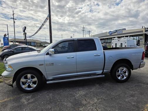 2014 RAM 1500 SLT