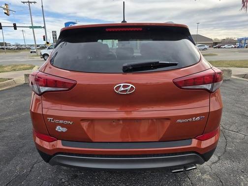 2016 Hyundai TUCSON Sport