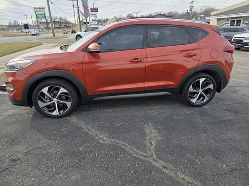 2016 Hyundai TUCSON Sport