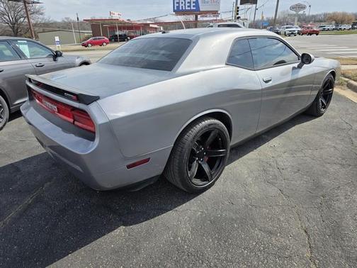 2011 Dodge Challenger SRT8