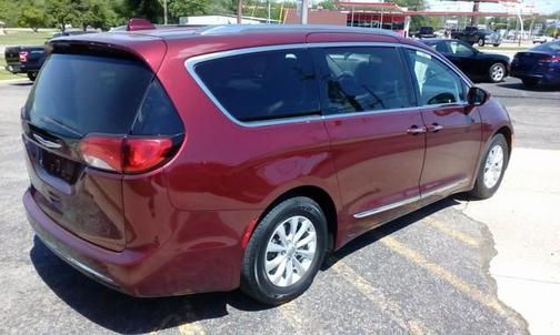 2018 Chrysler Pacifica Touring-L Plus