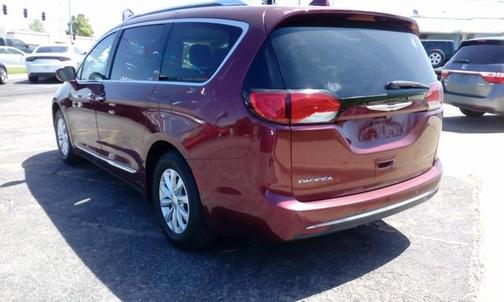 2018 Chrysler Pacifica Touring-L Plus