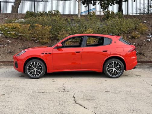 2026 Maserati Grecale Modena