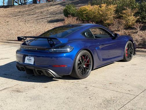 2020 Porsche 718 Cayman GT4