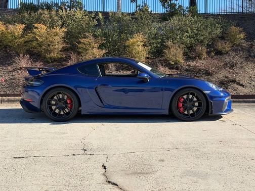 2020 Porsche 718 Cayman GT4