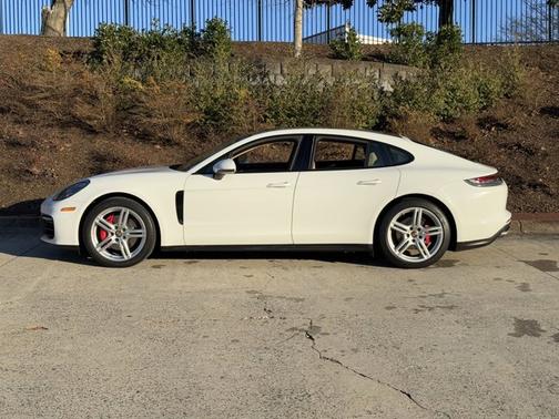 2021 Porsche Panamera 4S