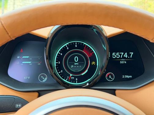 2023 Aston Martin Vantage 