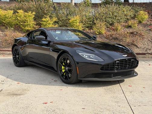 2019 Aston Martin DB11 AMR