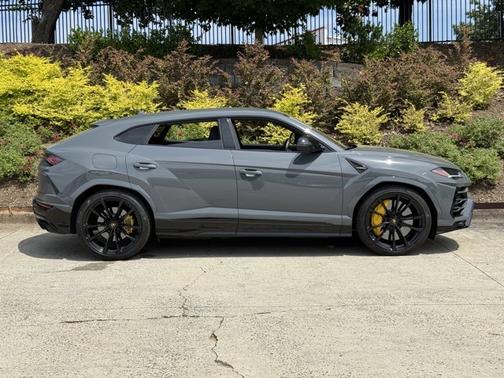 2021 Lamborghini Urus