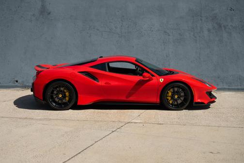 2019 Ferrari 488 Pista 2DR CPE