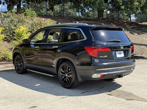 2018 Honda Pilot Elite