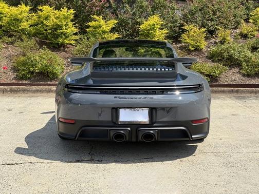 2026 Porsche 911 Carrera 4 GTS