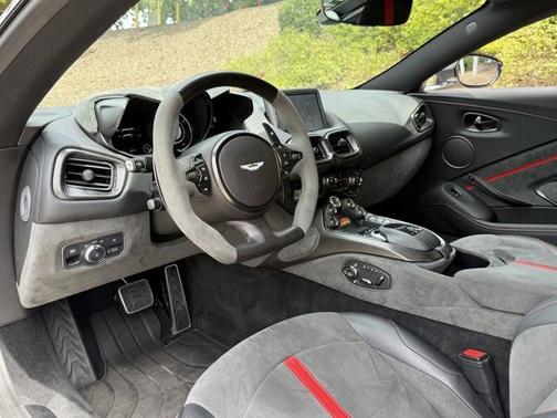 2023 Aston Martin Vantage F1 Edition