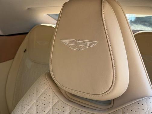 2025 Aston Martin DB12 