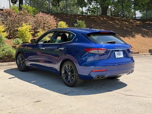 2024 Maserati Levante GT Ultima