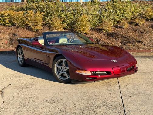 2003 Chevrolet Corvette Base