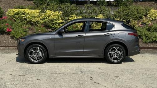 2022 Alfa Romeo Stelvio Ti