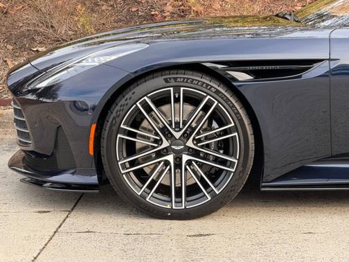 2026 Aston Martin DB12 Volante