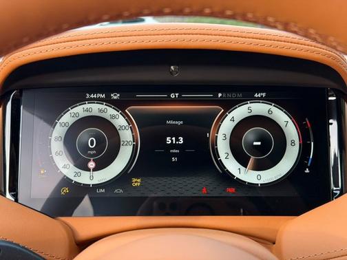 2026 Aston Martin DB12 Volante