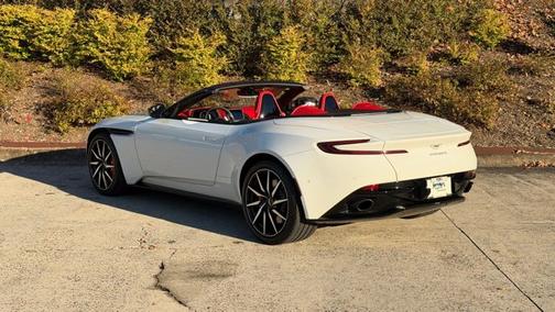 2019 Aston Martin DB11 Volante