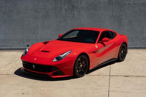 Rosso Corsa 2016 Ferrari F12berlinetta Berlinetta