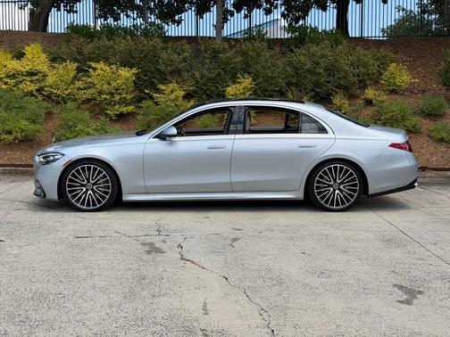Silver Metallic 2022 Mercedes-Benz S-Class S 580