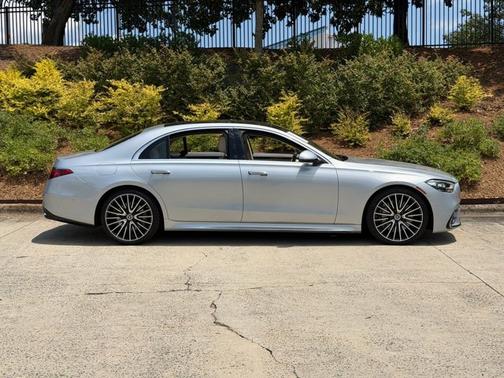 Silver Metallic 2022 Mercedes-Benz S-Class S 580
