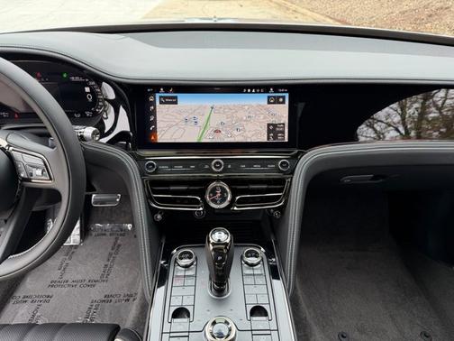 2026 Bentley Flying Spur Base