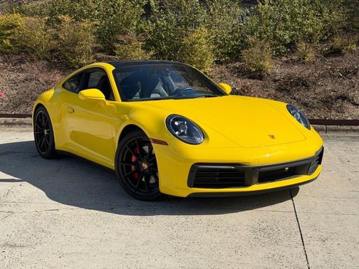 2023 Porsche 911 Carrera 4S