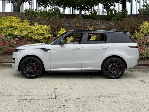 2024 Land Rover Range Rover Sport Dynamic SE