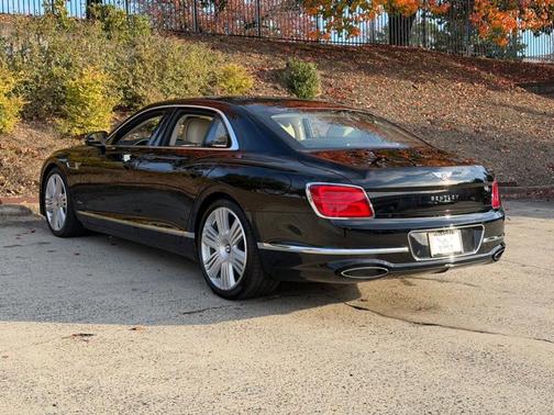 2026 Bentley Flying Spur Azure