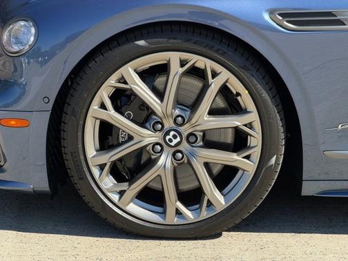 2025 Bentley Flying Spur Speed