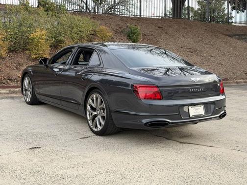 2023 Bentley Flying Spur Speed