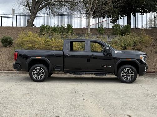 2022 GMC Sierra 2500 AT4