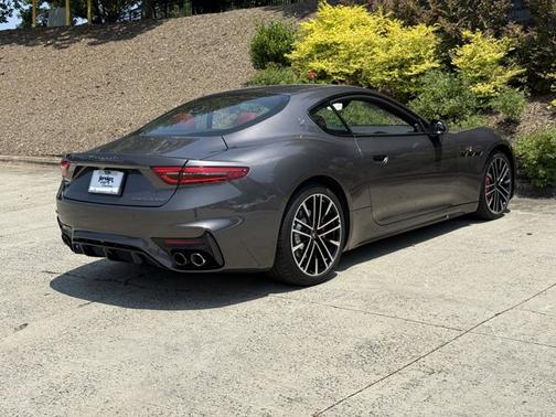 2024 Maserati GranTurismo Trofeo