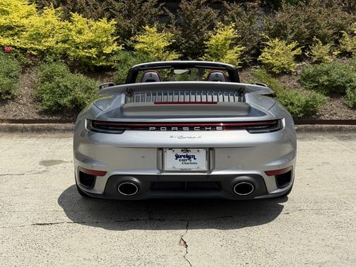 2022 Porsche 911 Turbo S